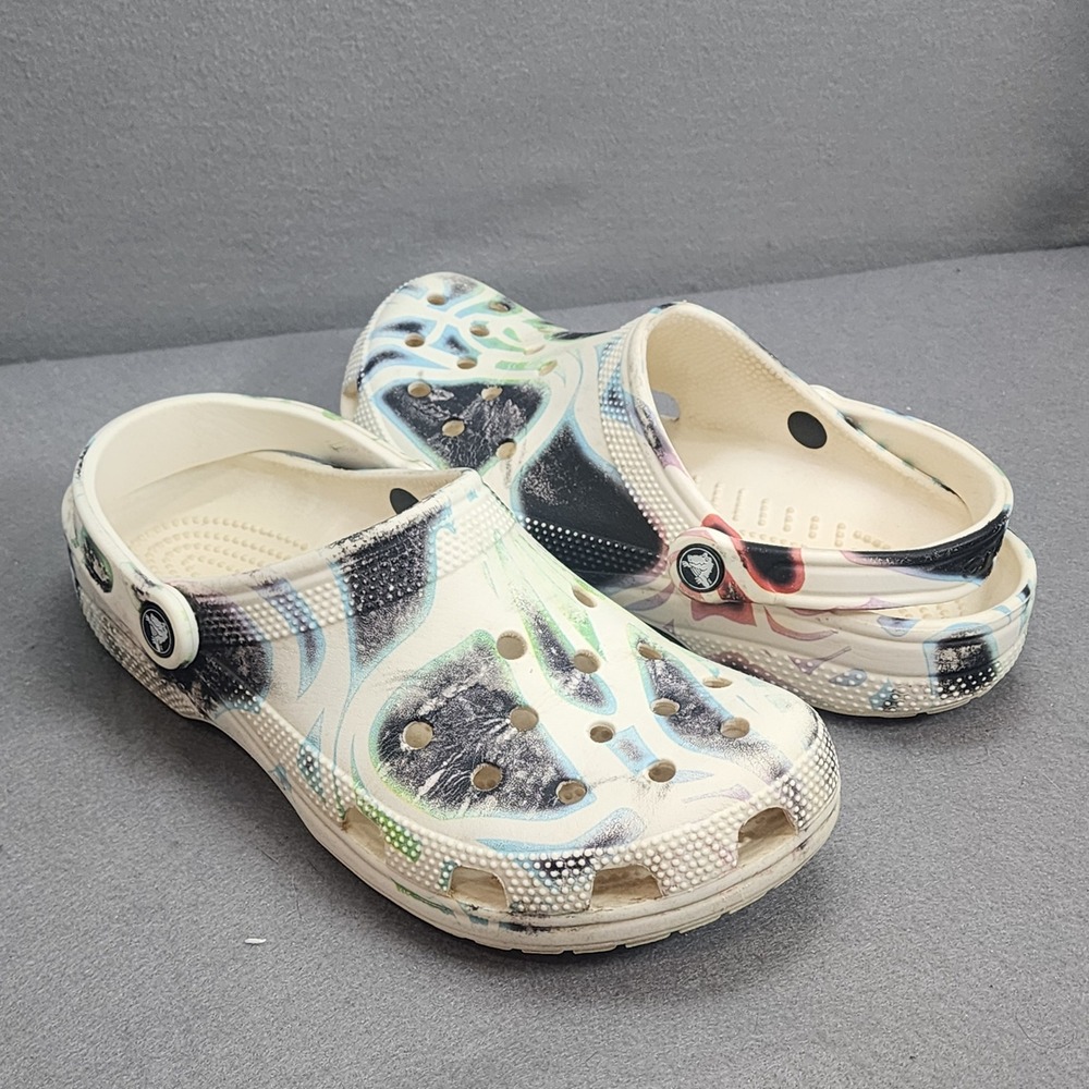 Crocs Classic Clogs White Spray Paint Abstract Swirl Unisex Mens 7 Womens 9